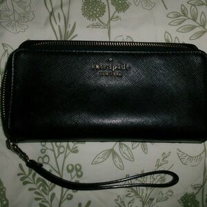 kate spade New York Black Saffiano Wristlet Wallet